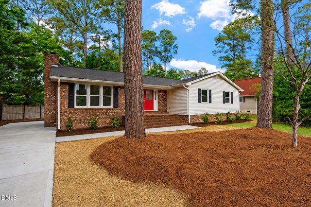 22 Camelia Drive, Smithfield, NC 27577