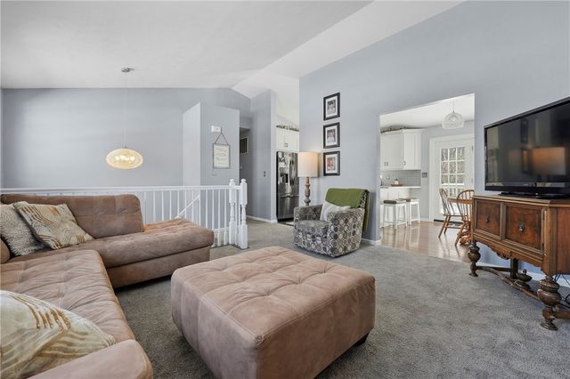 130 Neshannock Trails Dr, Neshannock Twp, PA 16105