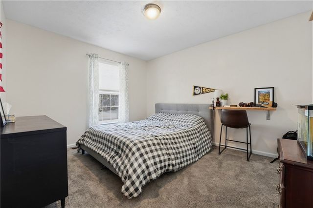 130 Neshannock Trails Dr, Neshannock Twp, PA 16105