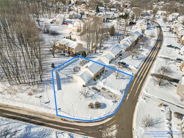 130 Neshannock Trails Dr, Neshannock Twp, PA 16105