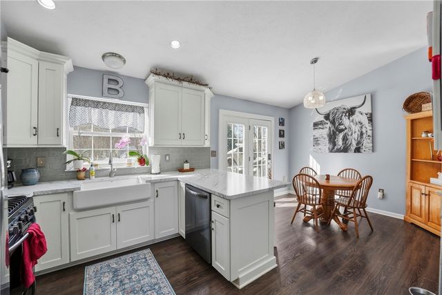 130 Neshannock Trails Dr, Neshannock Twp, PA 16105