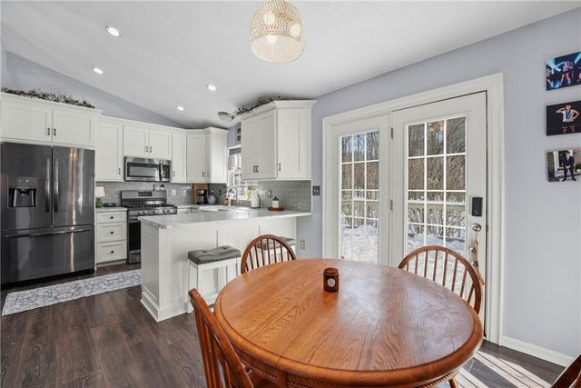 130 Neshannock Trails Dr, Neshannock Twp, PA 16105