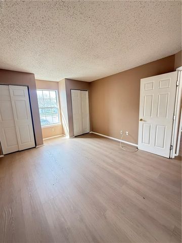 514 Wharf CT, Virginia Beach, VA 23462