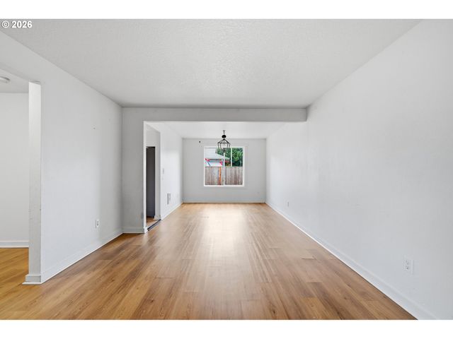 16914 Ne 22ND St, Vancouver, WA 98684