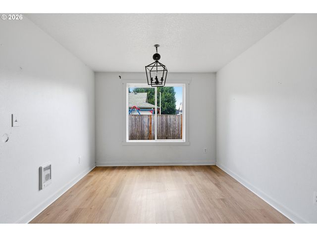 16914 Ne 22ND St, Vancouver, WA 98684