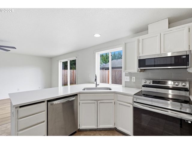16914 Ne 22ND St, Vancouver, WA 98684