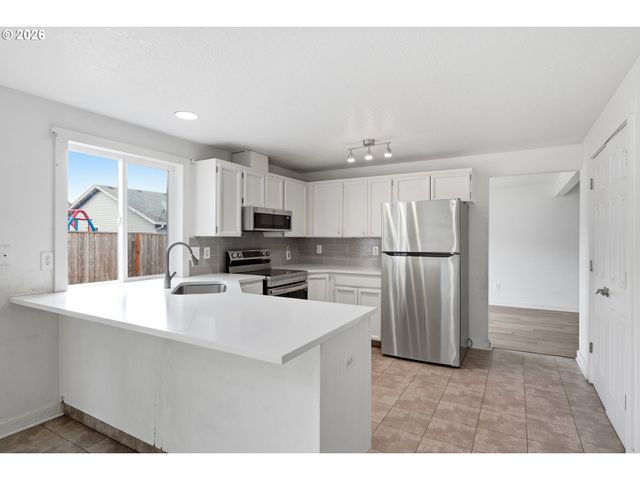 16914 Ne 22ND St, Vancouver, WA 98684