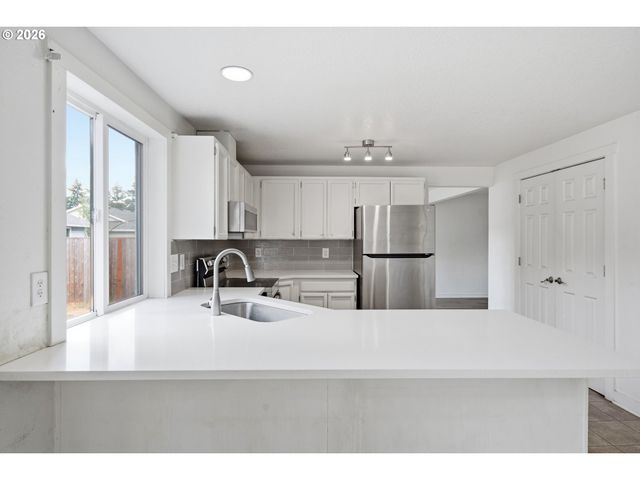 16914 Ne 22ND St, Vancouver, WA 98684
