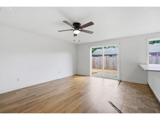 16914 Ne 22ND St, Vancouver, WA 98684