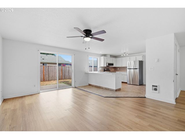 16914 Ne 22ND St, Vancouver, WA 98684