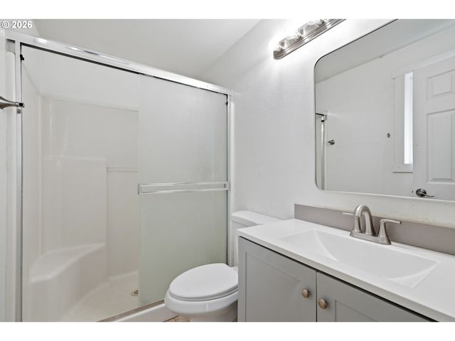 16914 Ne 22ND St, Vancouver, WA 98684
