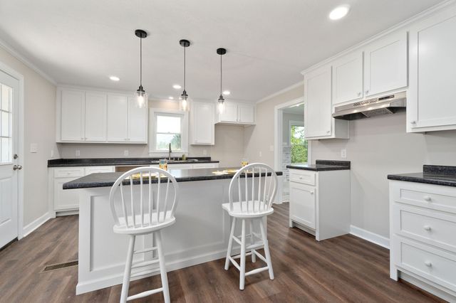 218 Roosevelt Rd, Mcminnville, TN 37110