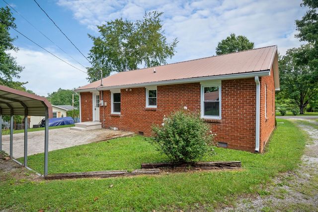 218 Roosevelt Rd, Mcminnville, TN 37110
