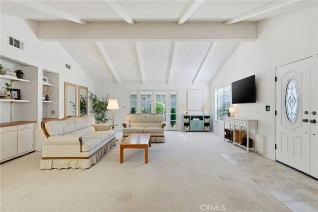 2621 Park Lake 197, Santa Ana, CA 92705