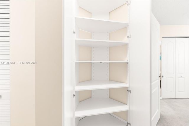 15750 SW 92nd Ave 21C, Palmetto Bay, FL 33157