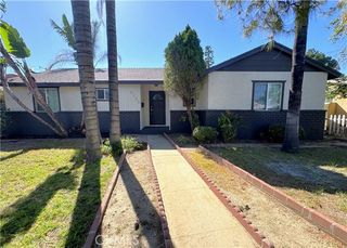 8735 Corbin Avenue, Northridge (los Angeles), CA 91324