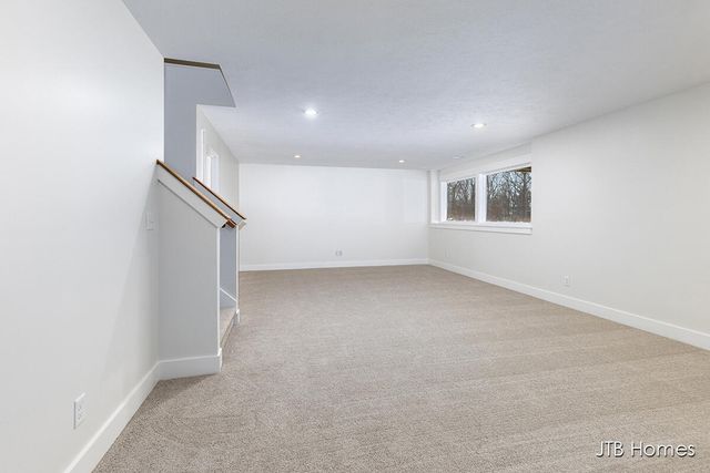 6604 Timber Crest Drive Ne 54, Plainfield Twp, MI 49341