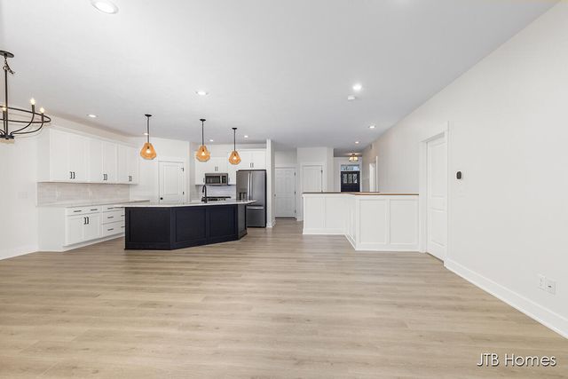 6604 Timber Crest Drive Ne 54, Plainfield Twp, MI 49341