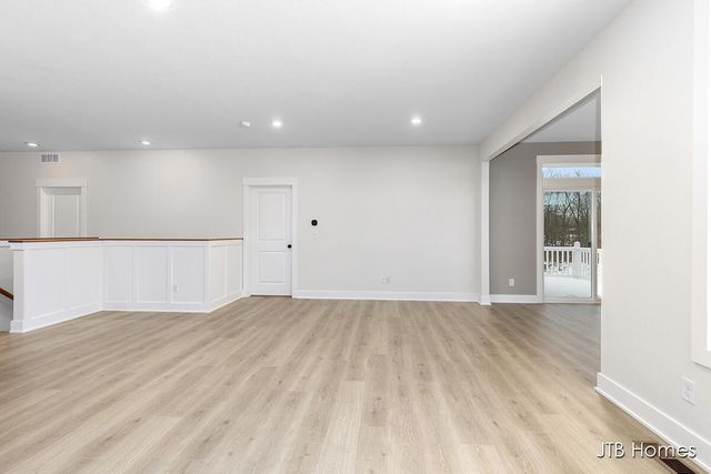 6604 Timber Crest Drive Ne 54, Plainfield Twp, MI 49341