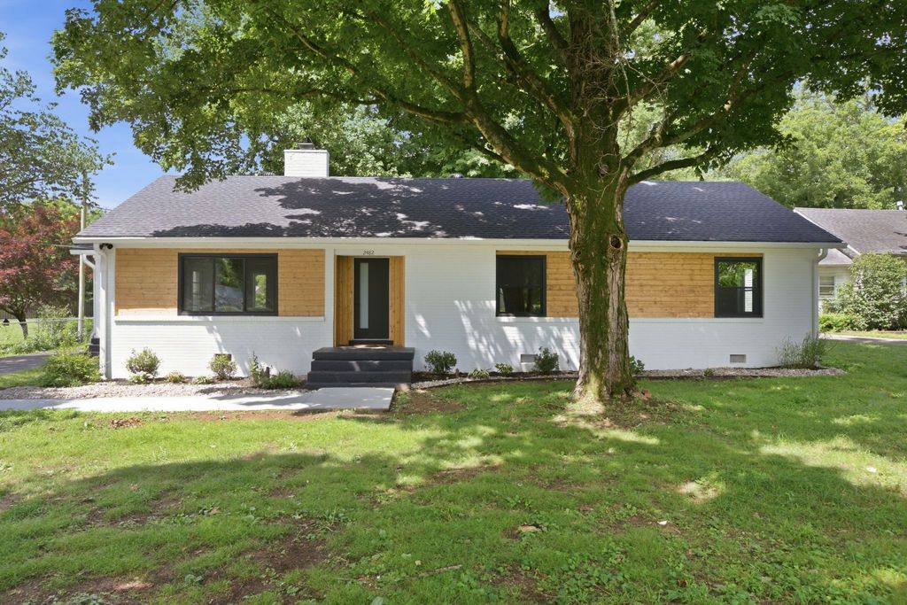 2482 Depot St, Spring Hill, TN 37174