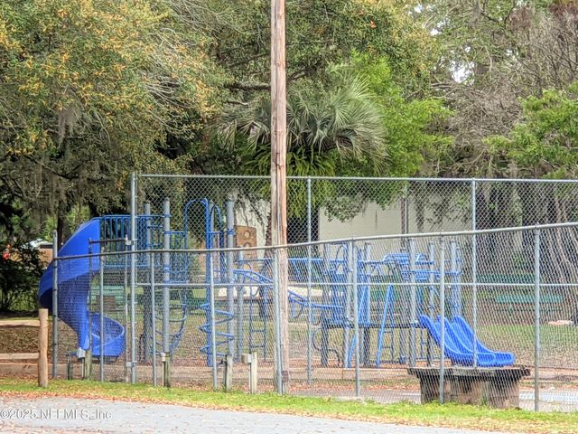 7043 GATORBONE Road, Keystone Heights, FL 32656