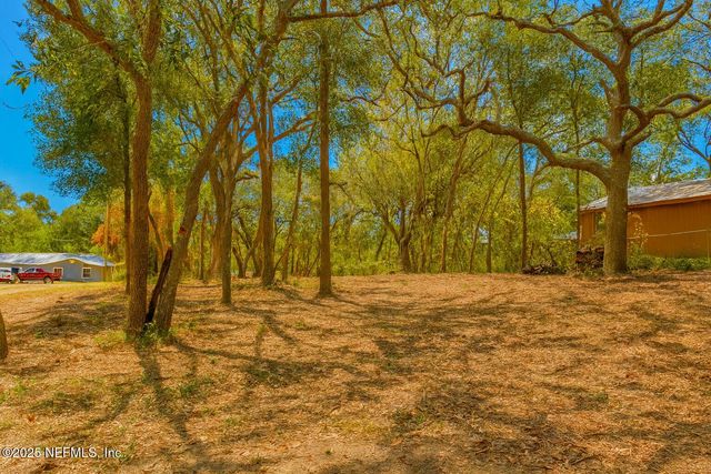 7043 GATORBONE Road, Keystone Heights, FL 32656