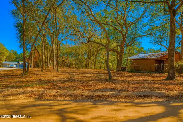 7043 GATORBONE Road, Keystone Heights, FL 32656