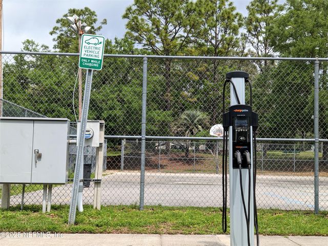 7043 GATORBONE Road, Keystone Heights, FL 32656