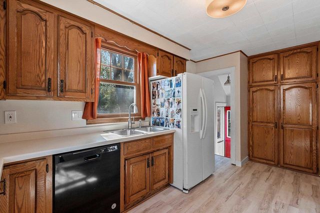 1109 12TH AVENUE, Green Bay, WI 54304