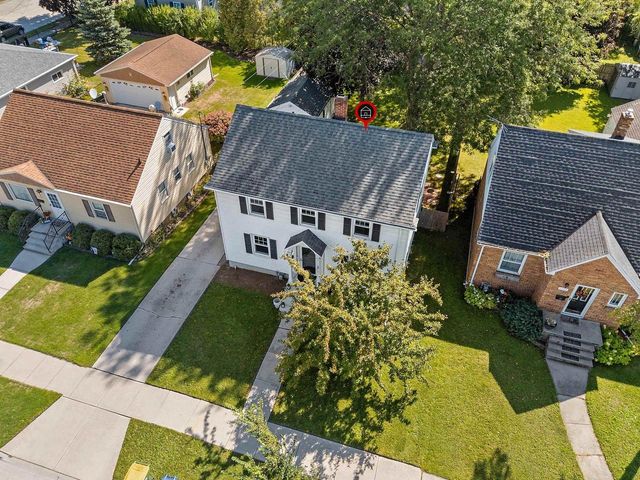 1109 12TH AVENUE, Green Bay, WI 54304