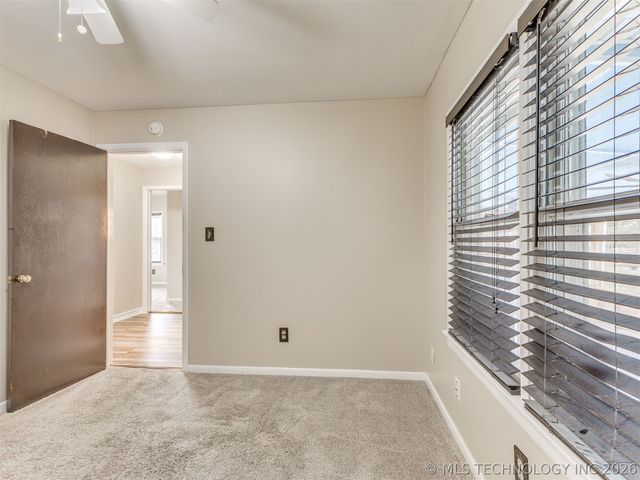 632 S Walnut Street, Nowata, OK 74048