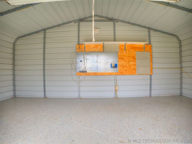 632 S Walnut Street, Nowata, OK 74048