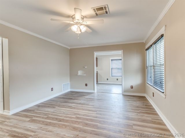 632 S Walnut Street, Nowata, OK 74048