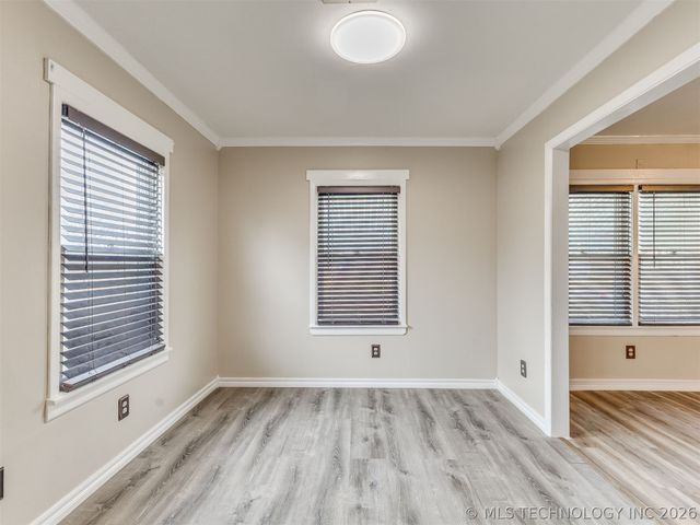 632 S Walnut Street, Nowata, OK 74048