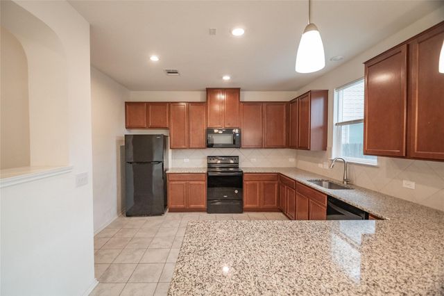 6412 Carriage Pines DR, Del Valle, TX 78617
