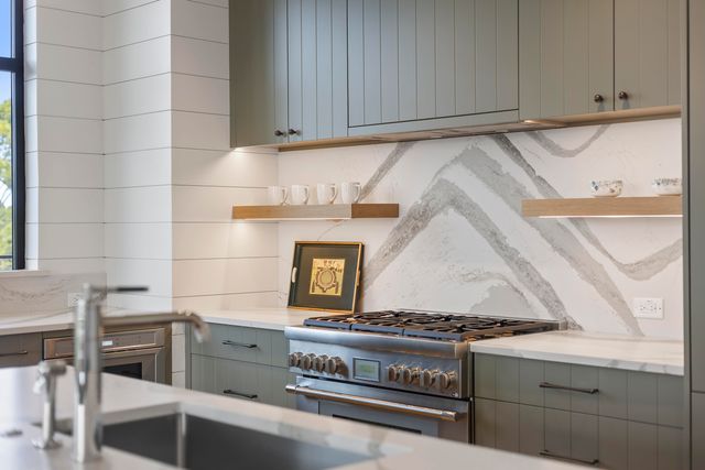 5444 Southern Pines Lane, Kiawah Island, SC 29455