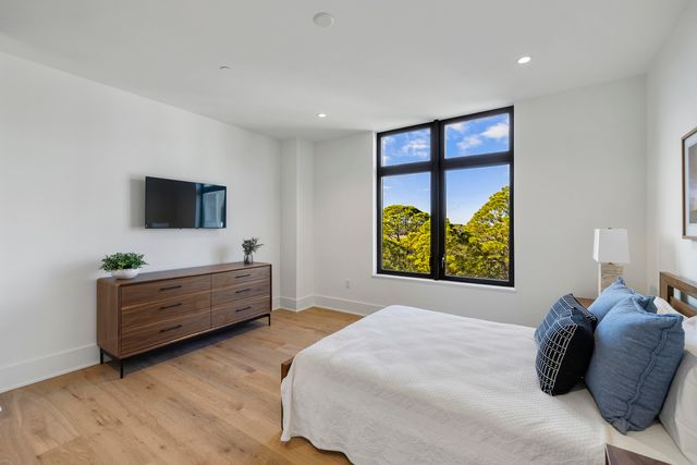 5444 Southern Pines Lane, Kiawah Island, SC 29455