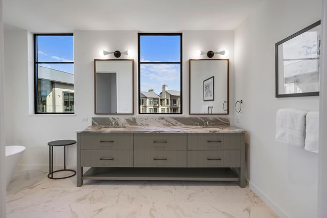 5444 Southern Pines Lane, Kiawah Island, SC 29455