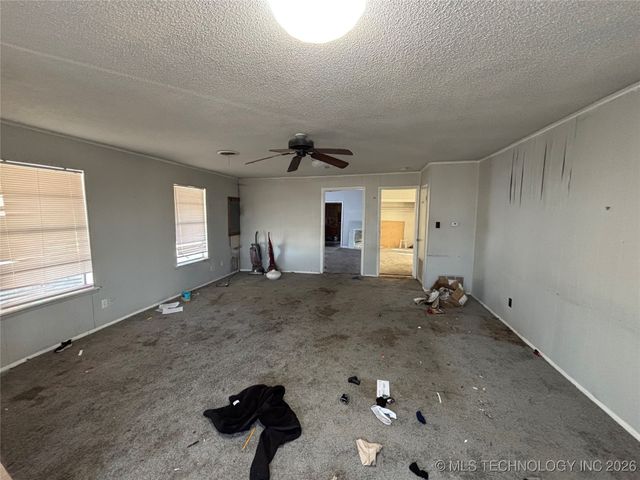 1398 Sexton, Calera, OK 74730