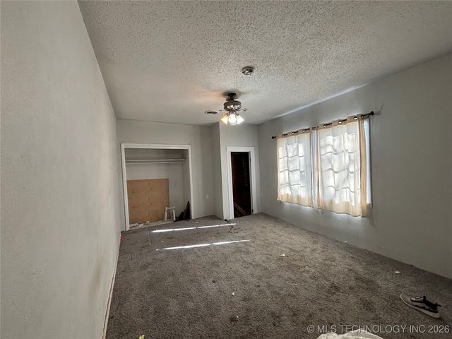 1398 Sexton, Calera, OK 74730