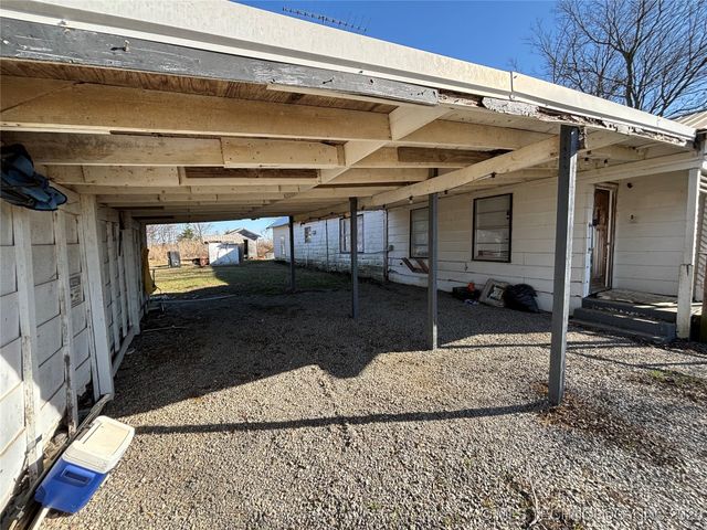 1398 Sexton, Calera, OK 74730