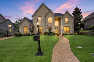 3001 Sunray Valley Court, Arlington, TX 76012