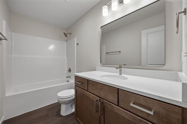 163 Bethany Loop SW A, Cedar Rapids, IA 52404