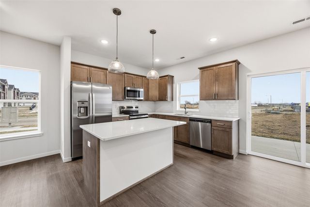 163 Bethany Loop SW A, Cedar Rapids, IA 52404