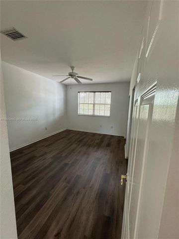 669 NW 42nd Ave, Plantation, FL 33317