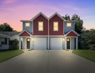 326-328 W Morgan Street, Denison, TX 75020