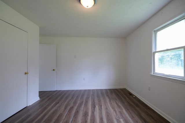 1735 Welch Road, Jeffersonville, KY 40337