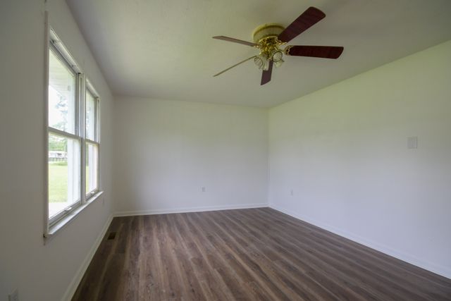 1735 Welch Road, Jeffersonville, KY 40337