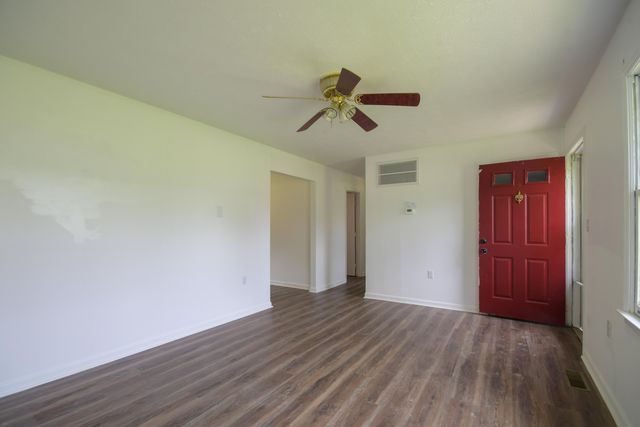 1735 Welch Road, Jeffersonville, KY 40337
