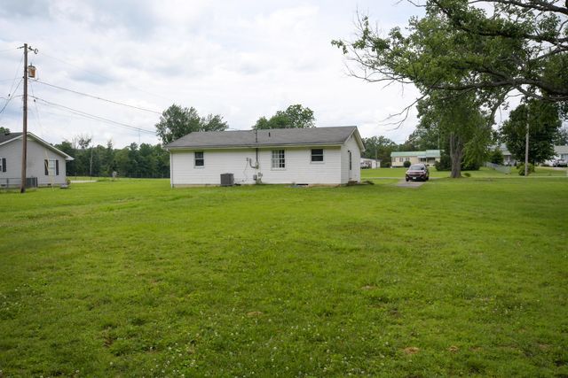 1735 Welch Road, Jeffersonville, KY 40337